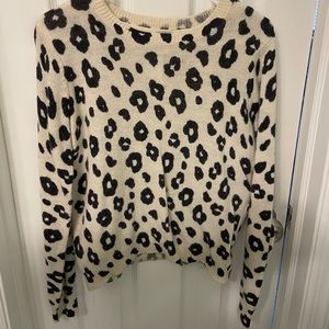 Forever 21 Sweater. New with tags.